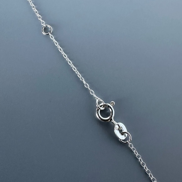 Sterling Silver Adjustable Cable Chain 15 Inches to 16½ inches - Picture 6 of 7